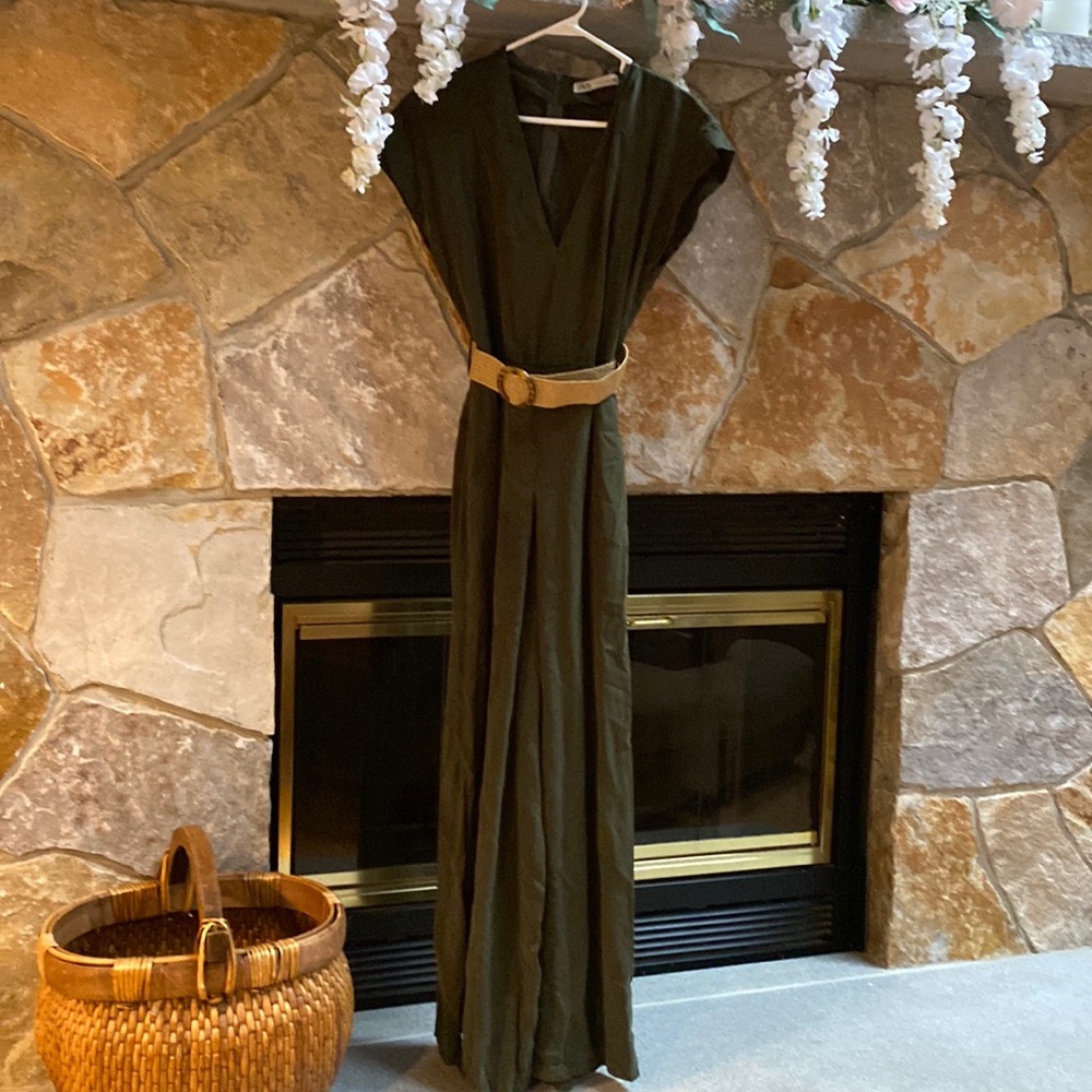 Zara nwt olive jumpsuit